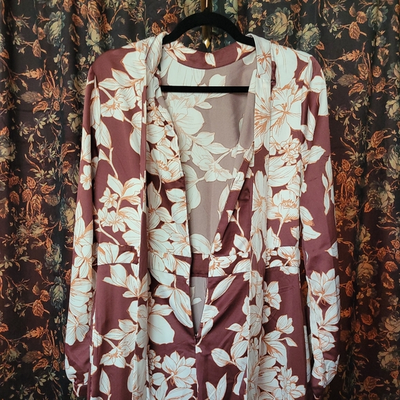 Forever 21 Jumpsuit, Size L, Floral Burgundy Satin Jumpsuit, Large - Picture 7 of 8